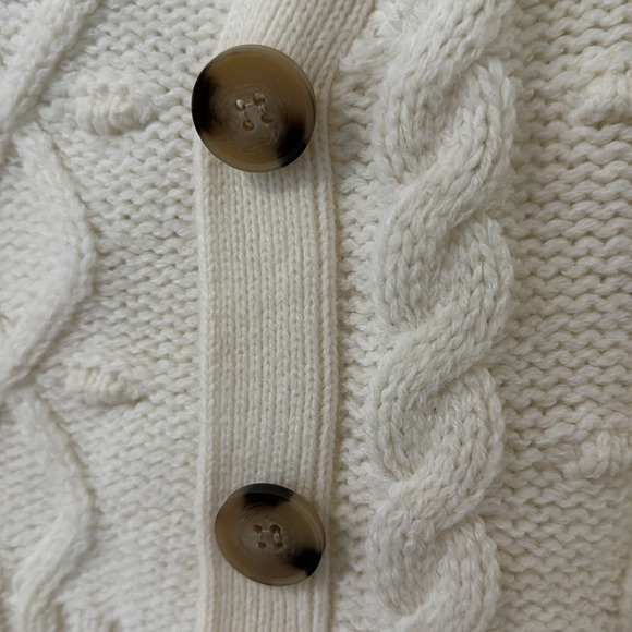 Kendall + Kylie Cropped Cardigan and Top - Picture 5 of 5